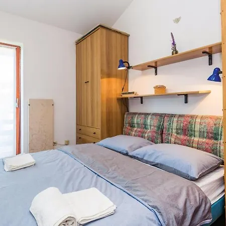 公寓 With Wifi - Volosko, - 13300 *